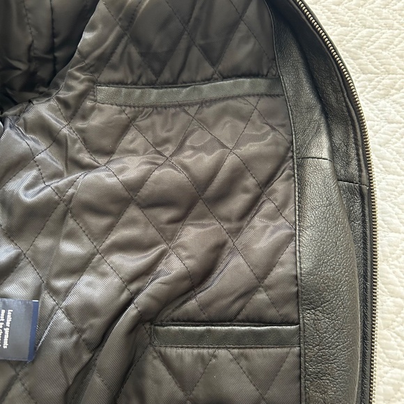 Like New CroftandBarrow Men’s Quilt Lined Leather Bomber Jacket Black Size Med. - Picture 6 of 17